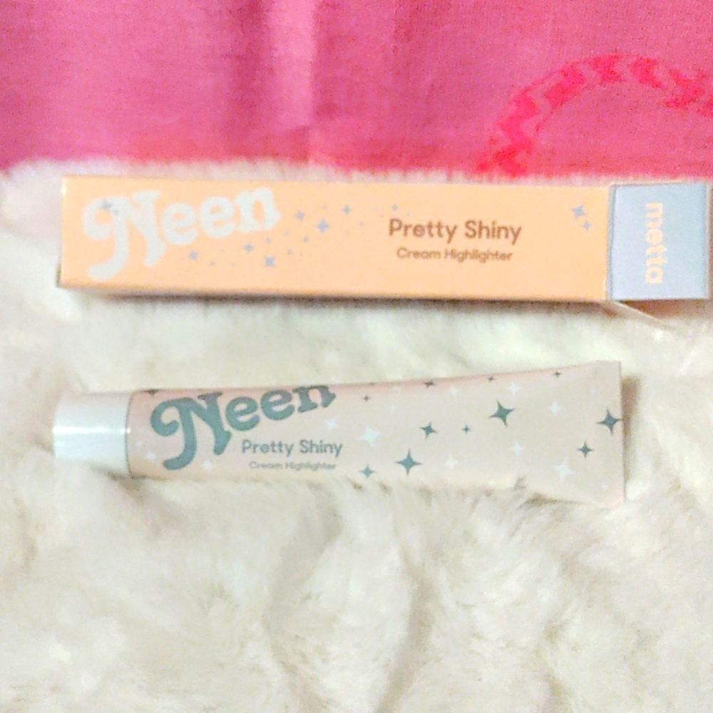 Neen Pretty Shiny Highlighter